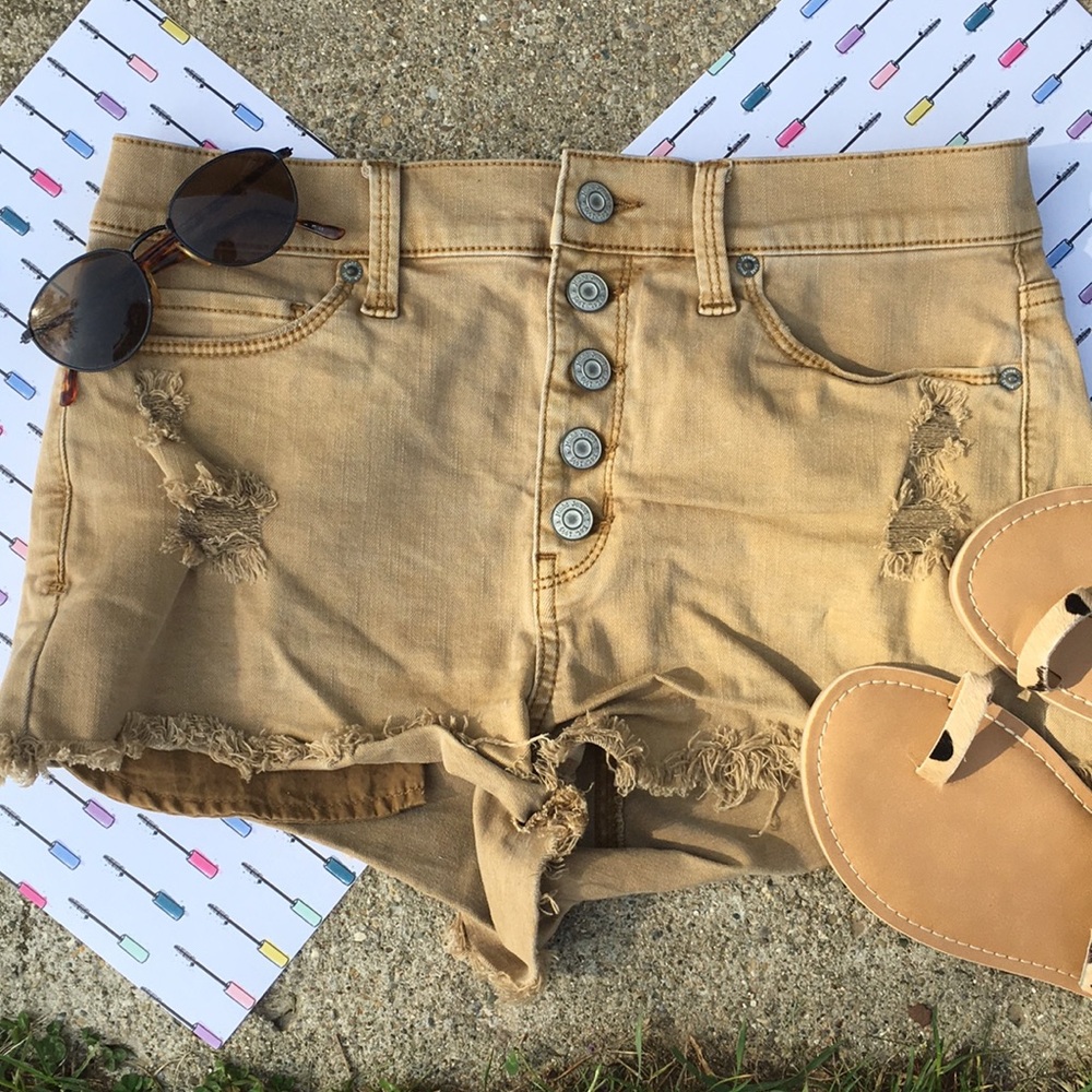 Rustic yellow Distressed Shorts